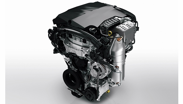 Enjin 1.2 PureTech pada Peugeot 208 dan 2008 ini menang Engine of the Year Awards 2017 Kategori 1.0L - 1.4L