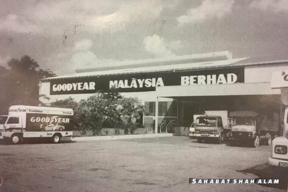 Kilang tayar GoodYear adalah antara kilang terawal di Shah Alam dan dibina dalam tahun 1972.