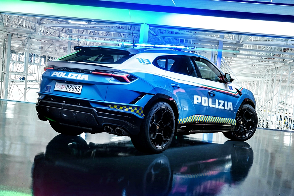 Lamborghini Urus Polizia