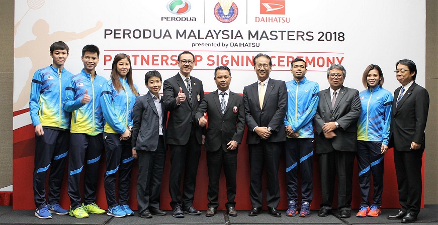 perodua group with players