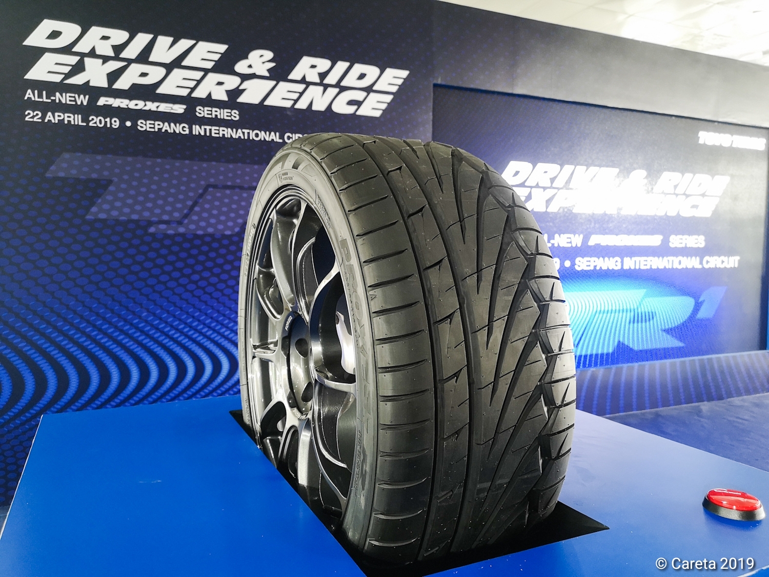 Toyo шины где производят. Toyo Tires PROXES tr1. Toyo tr1 r14. Toyo PROXES tr. Тойо Проксес тр 1.