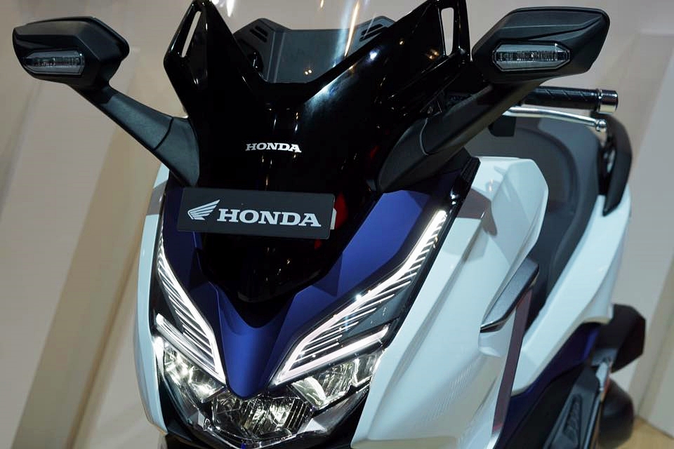 Honda Forza 250 di Indonesia - Ini atau Yamaha XMAX? | Careta