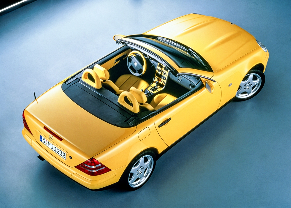 Mercedes-Benz SLK (R 170) with designo equipment
