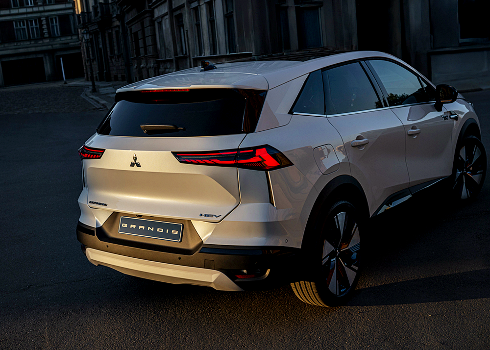 Mitsubishi Grandis 2026 Eropah
