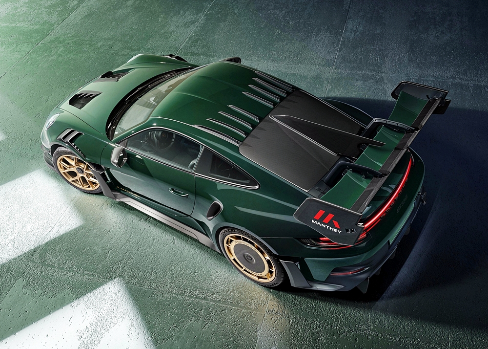 Porsche 911 GT3 RS dengan kit Manthey