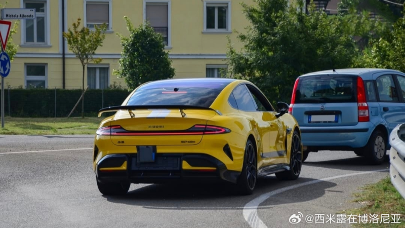 Xiaomi Su7