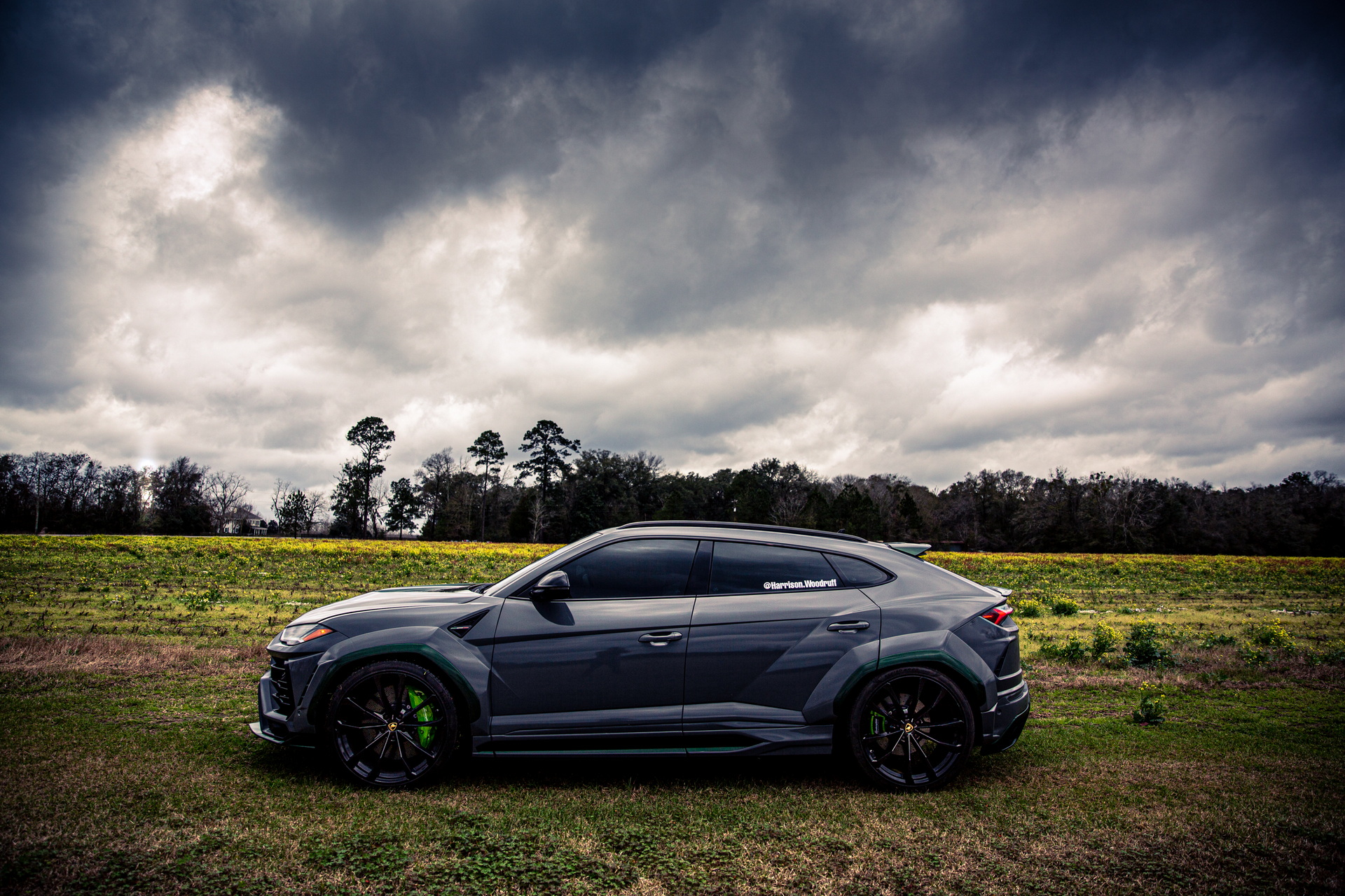 Lamborghini Urus 1016 industries