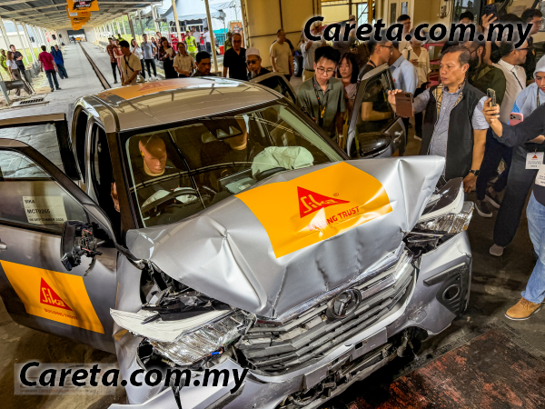 Sika: Cermin depan penting dalam kemalangan