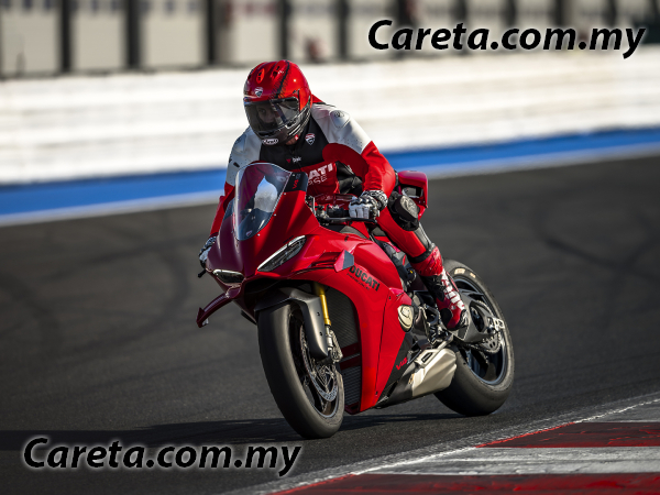 2027 Ducati Panigale V4 Gets Sharper Engine and Chassis