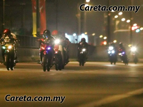 Malaysian Mat Rempit Face Jail Time Under New Traffic Laws