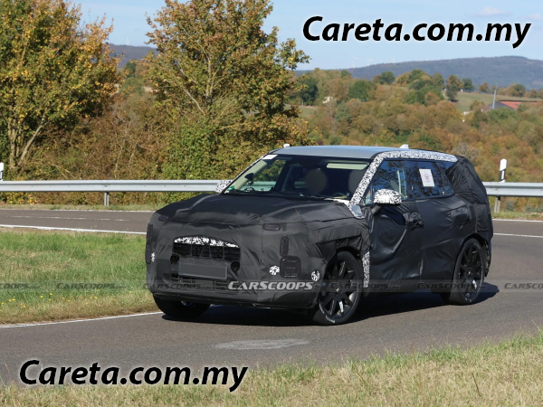 New Kia Sportage Spied with Boxy Design and Hybrid