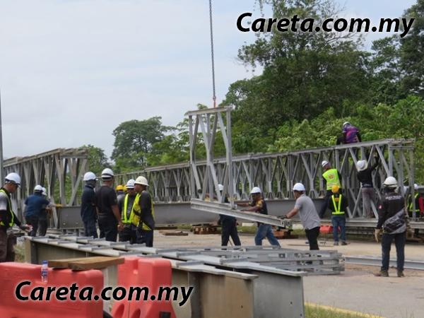 Gua Musang Sinkhole Bailey Bridge Opens on October 21